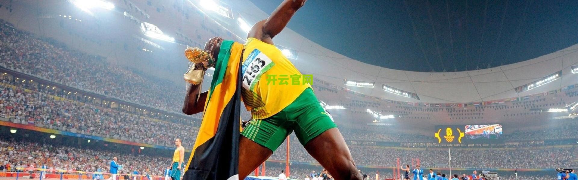 kaiyun登录入口|麦基半场三分神迹压哨绝平 NBL赛场再现湖人旧将传奇时刻