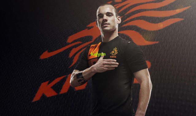 开云下载_前巴萨球星皮克呼吁足球革新，缩短比赛时长以应对流媒体时代挑战