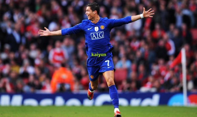 kaiyun|埃奇库姆手感欠佳仍填满数据栏 全能防守助球队险胜过关