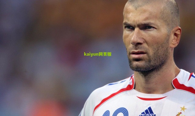 开云体育下载|击剑健儿军训淬火 意志如钢剑指巴黎